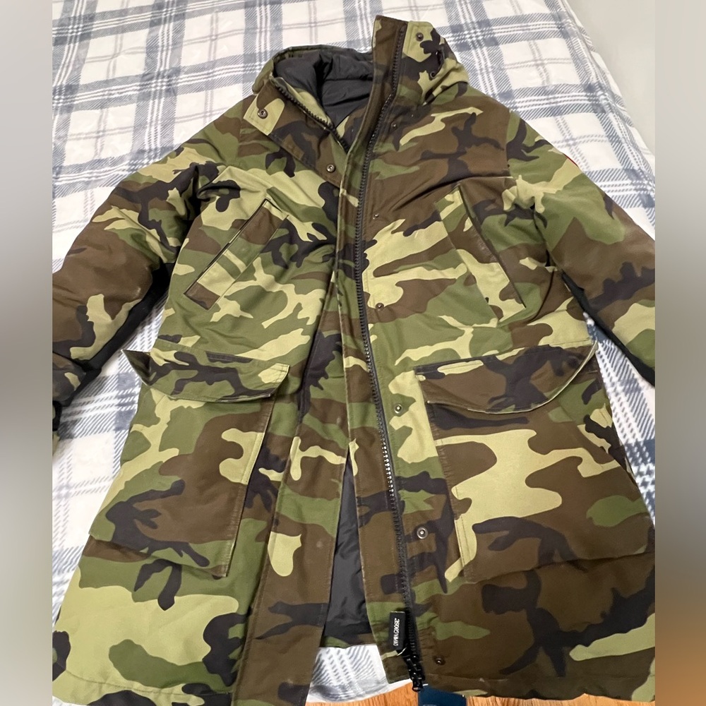 CAMO Canada Goose parka jacket